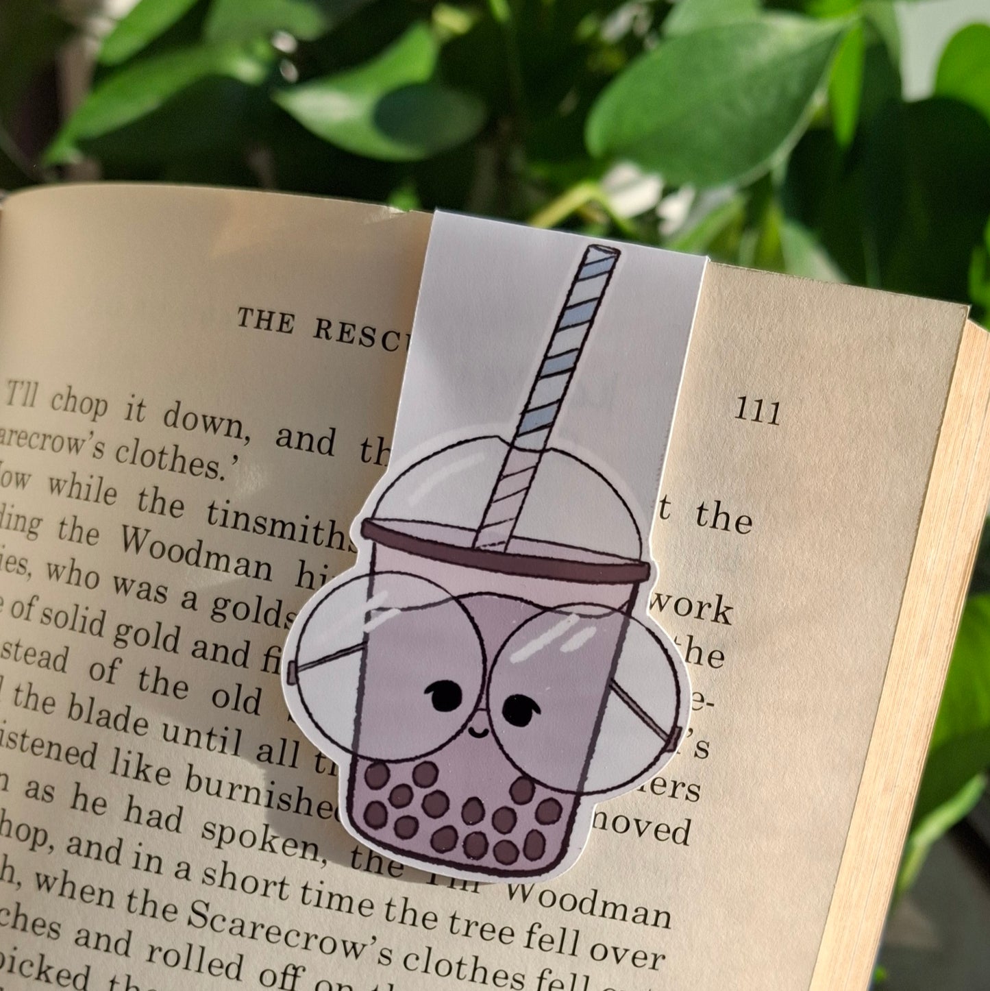 Bookmark: Magnetic Boba